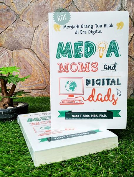 Media Moms And Digital Dads
